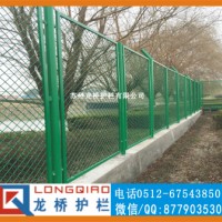 苏州物流园护栏网 海关围墙防护网 院墙外围浸塑绿色钢丝网片